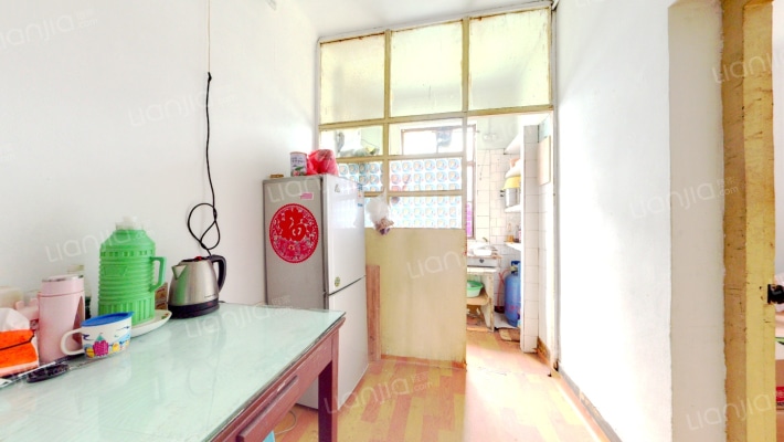 实小弄二手房实景图