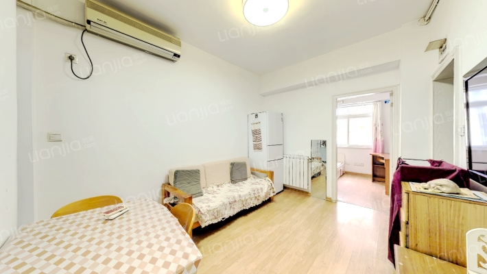 来凤里二手房实景图