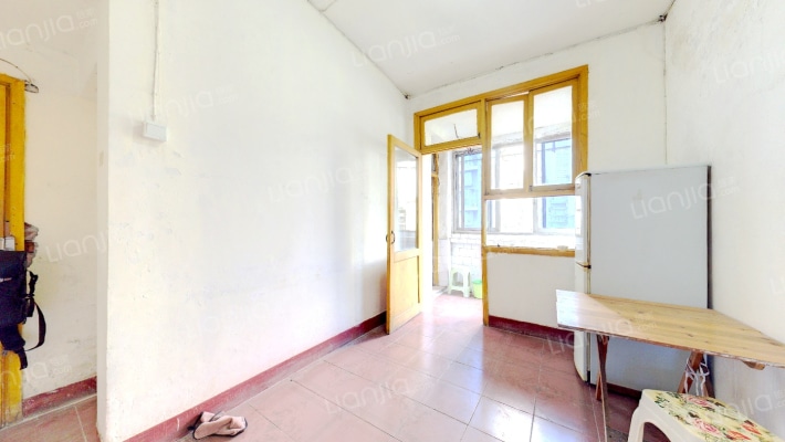 海椒市街12号二手房实景图