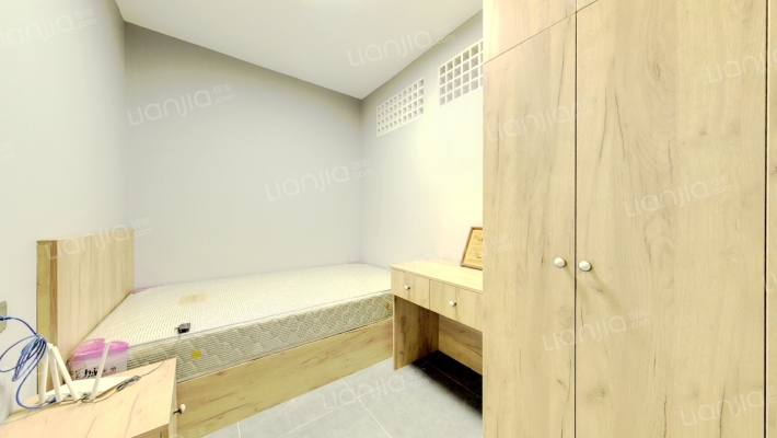 银沙正街2号二手房实景图