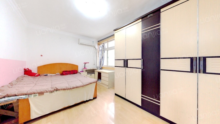 小纬四路二手房实景图