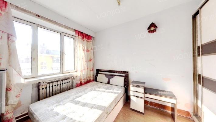 国民街二手房实景图