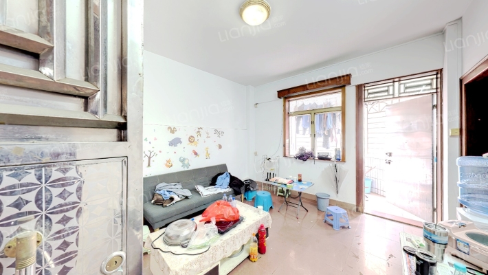 港发楼二手房实景图