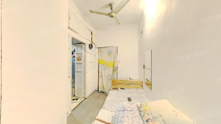 侯家里小区二手房实景图