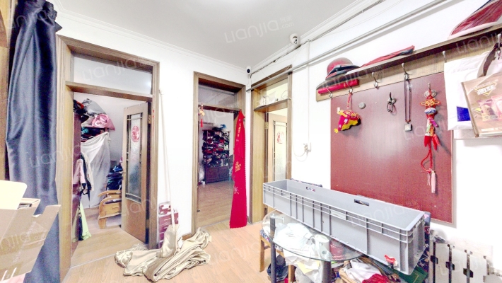 英雄山路50号二手房实景图