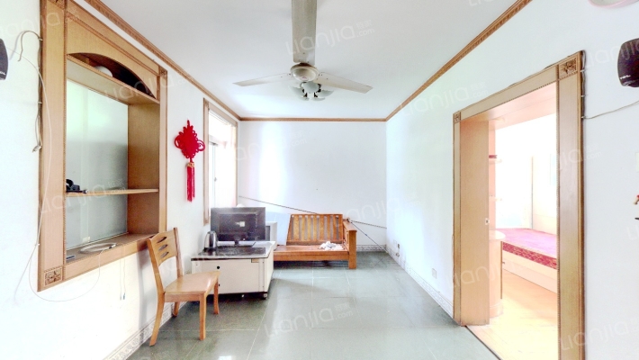 航鑫家苑二手房实景图