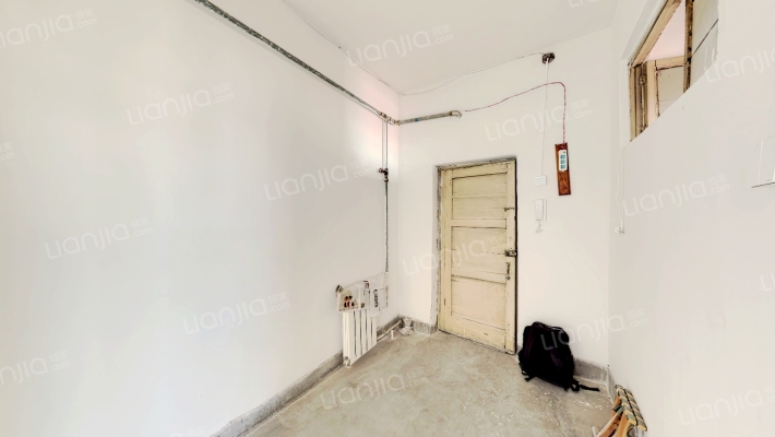 无线电十四厂宿舍二手房实景图