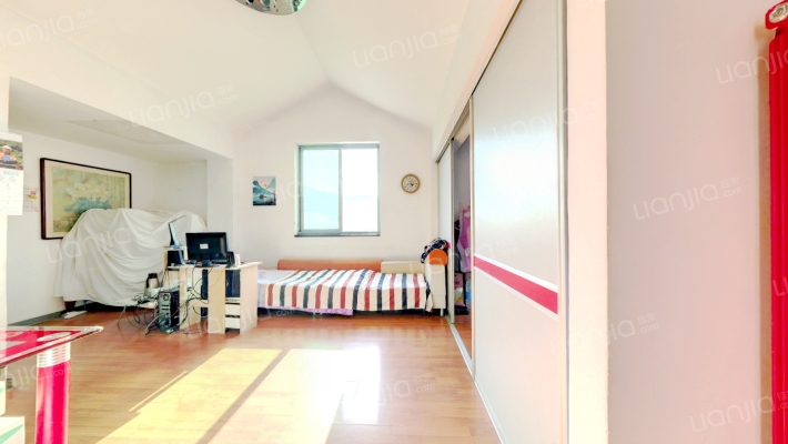 天成中巷二手房实景图