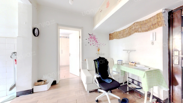 市政宿舍二手房实景图