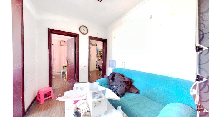 市政宿舍二手房实景图