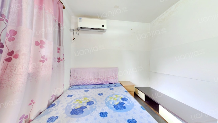 虹霞小区二手房实景图