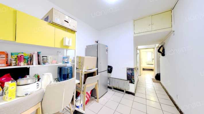 大山子南里二手房实景图