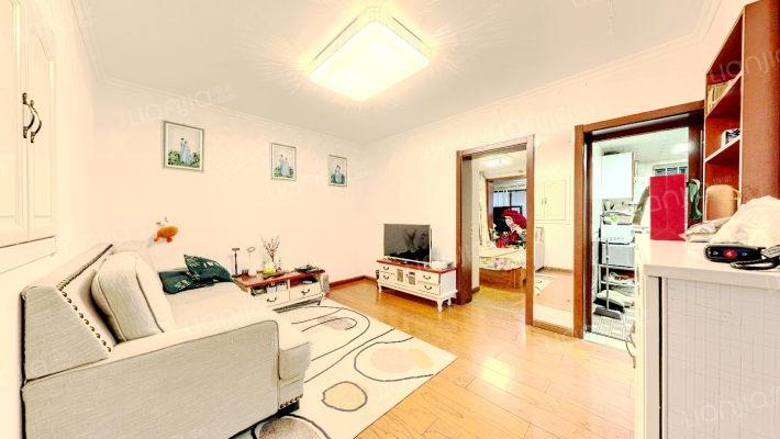 迈皋桥街22号二手房实景图