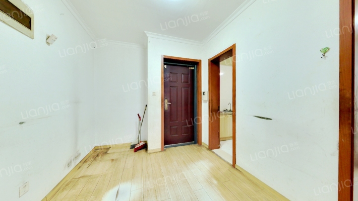 东麒佳苑二手房实景图