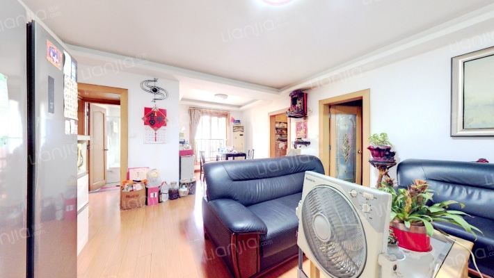 滨河公寓二手房实景图