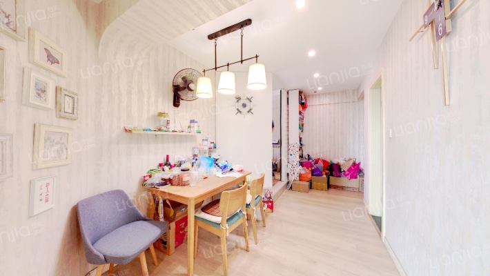 亚东名座二手房实景图