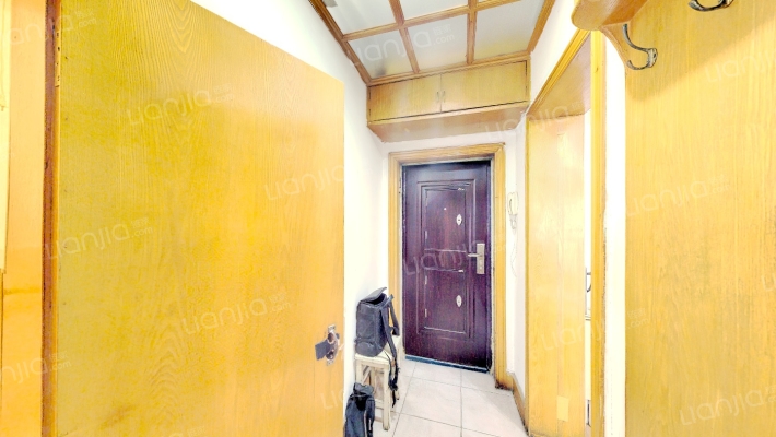 贤达里二手房实景图