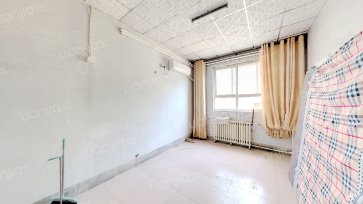 石铁33宿舍二手房实景图