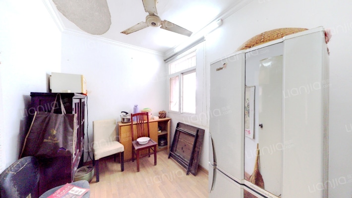 白鹭小区丁官营二手房实景图