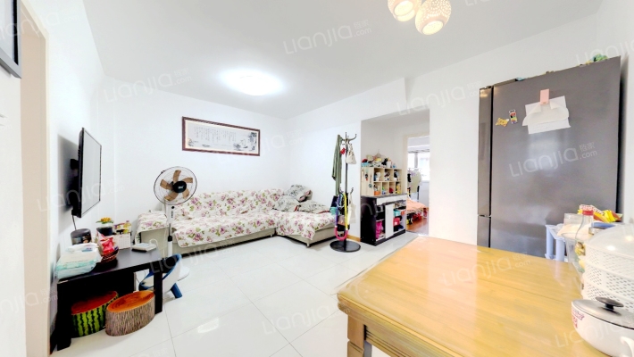 和燕路293号二手房实景图