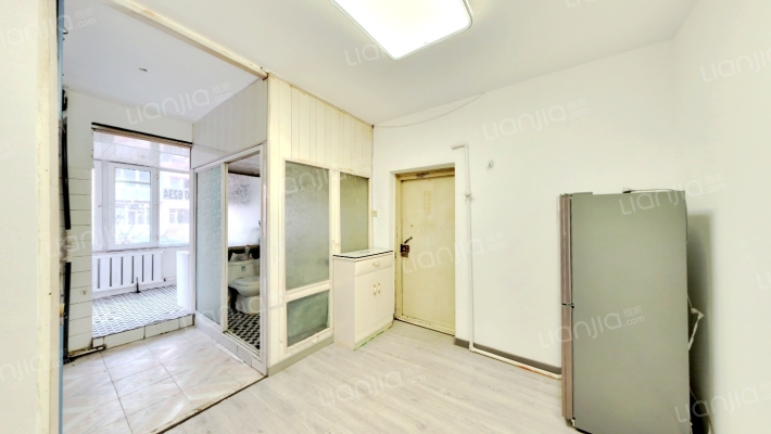 水工小区二手房实景图