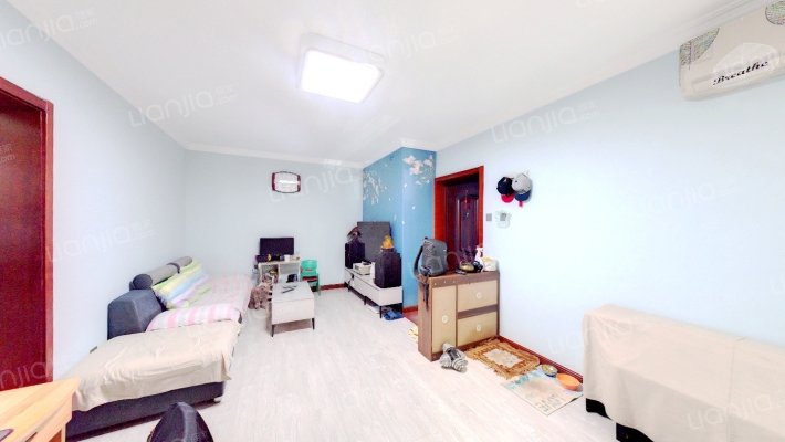 万隆花园小区二手房实景图