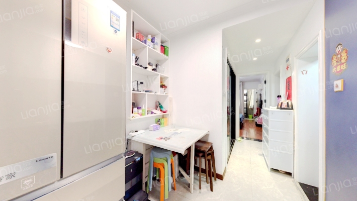 侯家里小区二手房实景图