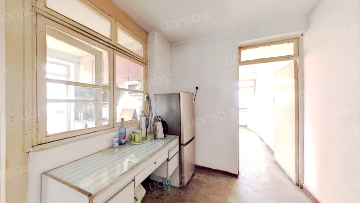 海防里二手房实景图