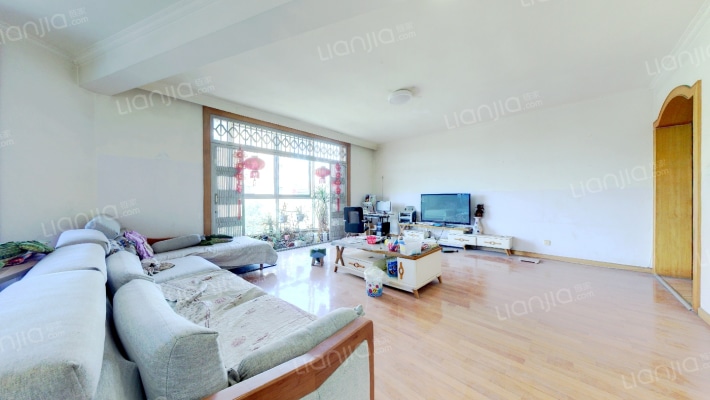 绿野家苑二手房实景图