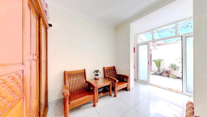 杨祠街南一巷22号二手房实景图