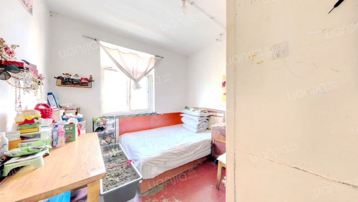 汶上路二手房实景图