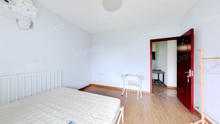 金科天元道一期二组团二手房实景图