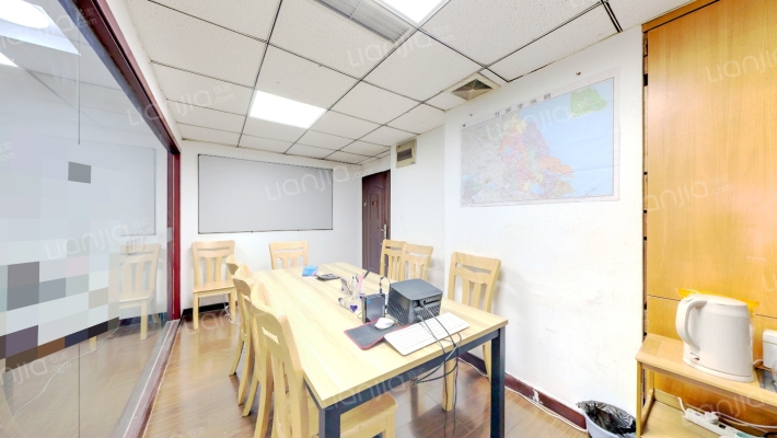 宝锡大厦二手房实景图