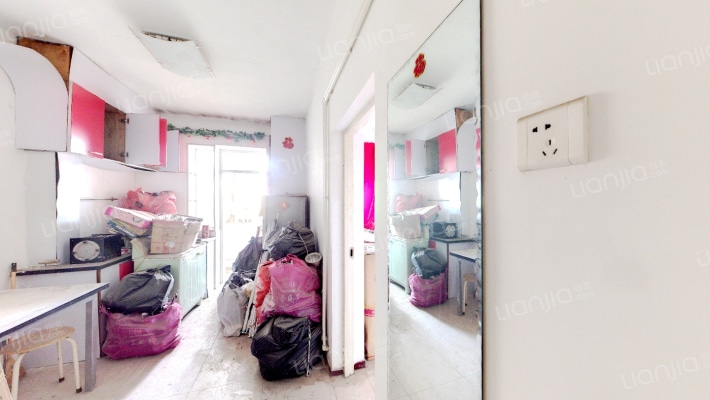 泰来南里二手房实景图