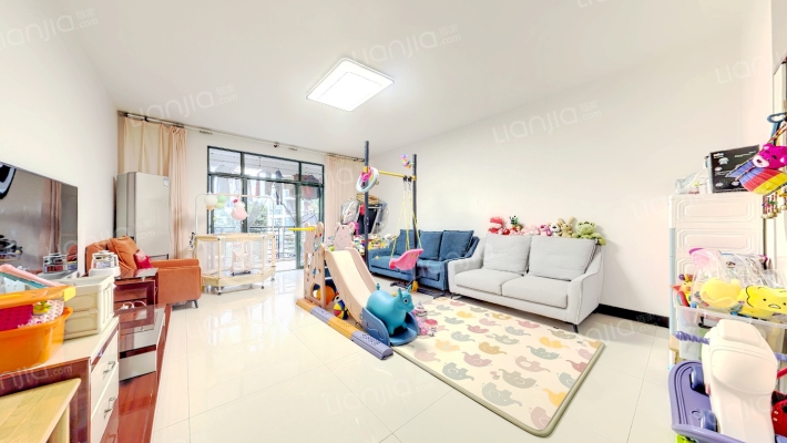 禾嘉名邸二手房实景图