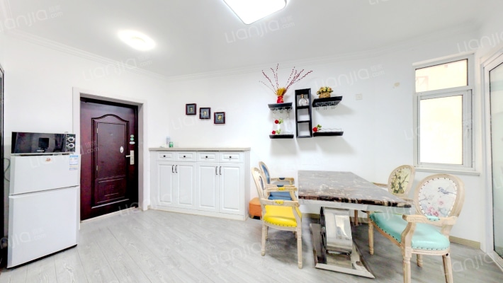 鸿发大厦二手房实景图