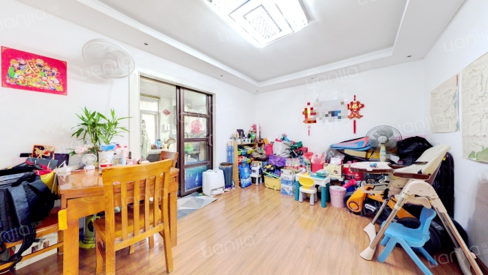 十字街2号二手房实景图