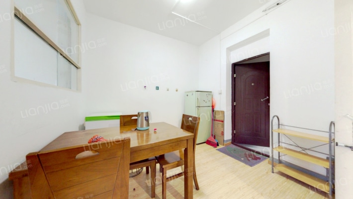 秋涛北路190号二手房实景图