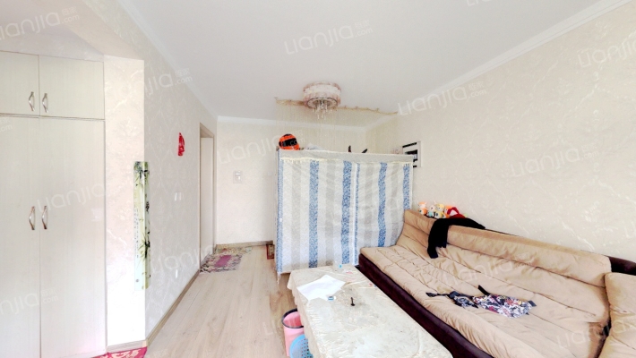 水晶城二期二手房实景图