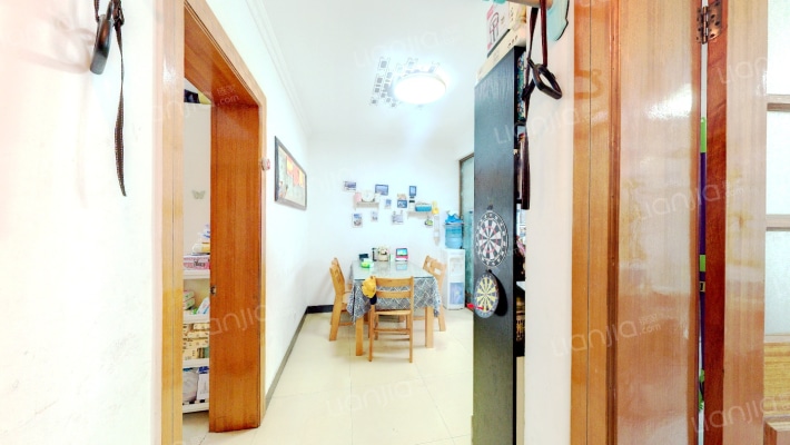 玉盘家园一区二手房实景图