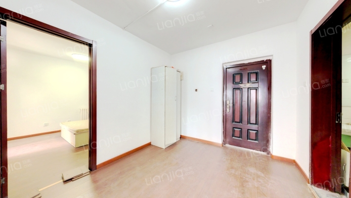 青建依山半岛二手房实景图