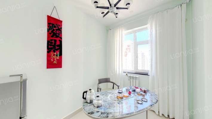 泓天园二手房实景图