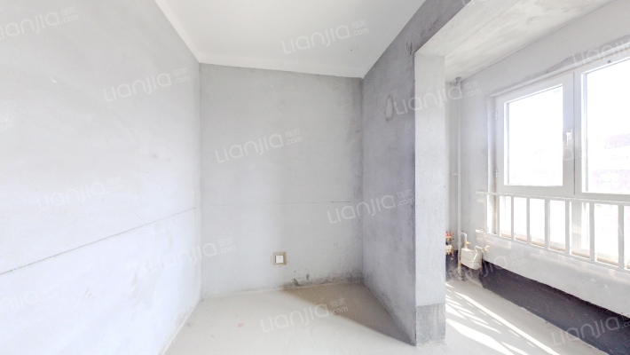 红星紫御半岛二手房实景图