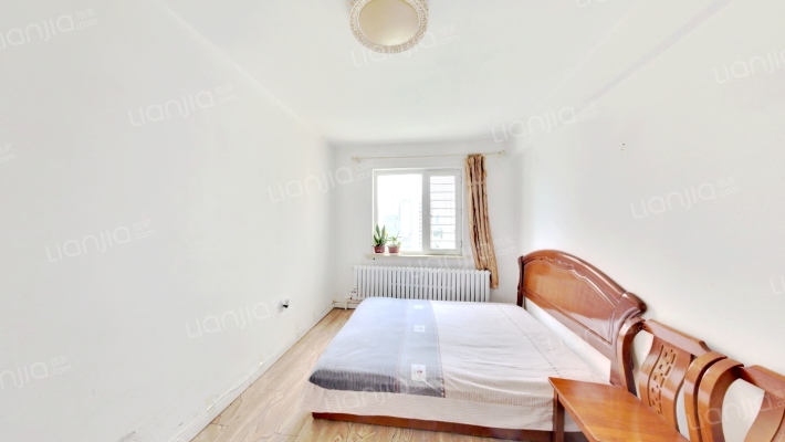 恒隆华府二手房实景图