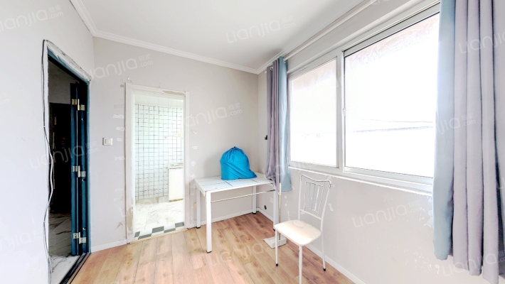 贾西新苑二手房实景图