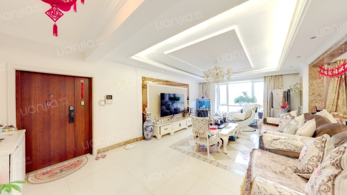 天滋嘉鲤南区二手房实景图