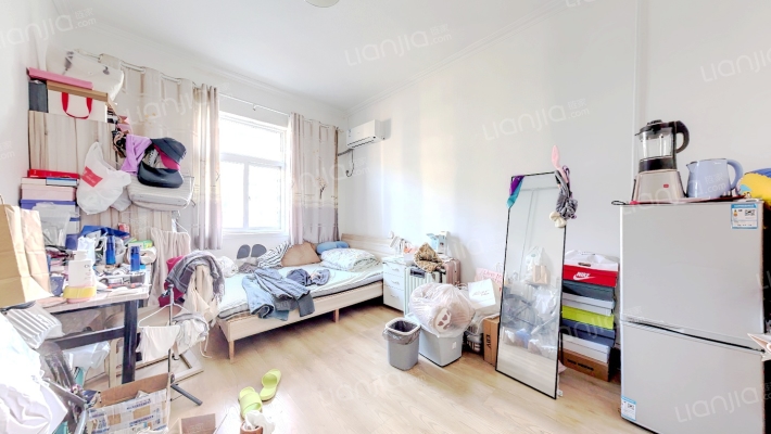 客车厂宿舍二手房实景图