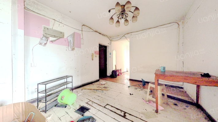 机神公寓二手房实景图