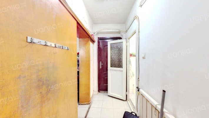 贤达里二手房实景图