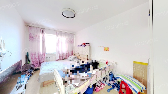 恒隆华府二手房实景图